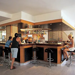 https://tossa-beach-hotel.topcostabravahotels.com